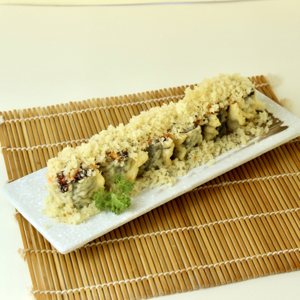CUỐN CÁ HỒI CHIÊN SỐT HOÀNG KIM