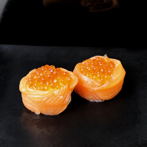 GUNKAN TRỨNG CÁ HỒI