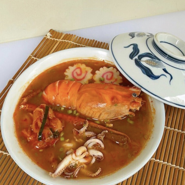 SOUP HẢI SẢN KIMCHI