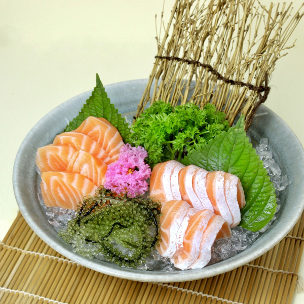 COMBO SASHIMI SALMON